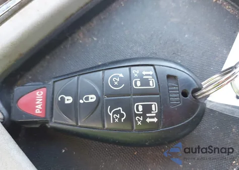 2012 Chrysler Town & Country Touring-L z USA, uszkodzony, nr VIN 2C4RC1CG3CR133231